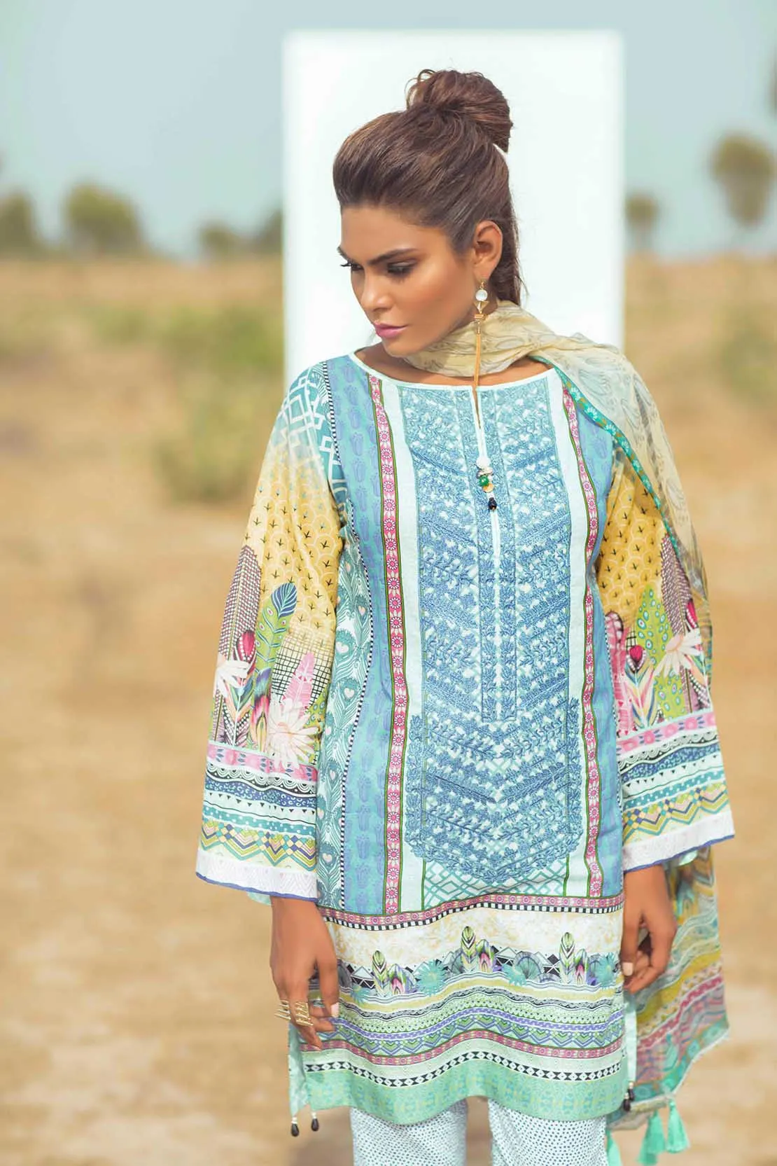 COCO by Zara Shahjahan Spring/Summer Lawn '16 – Beatnik(B)