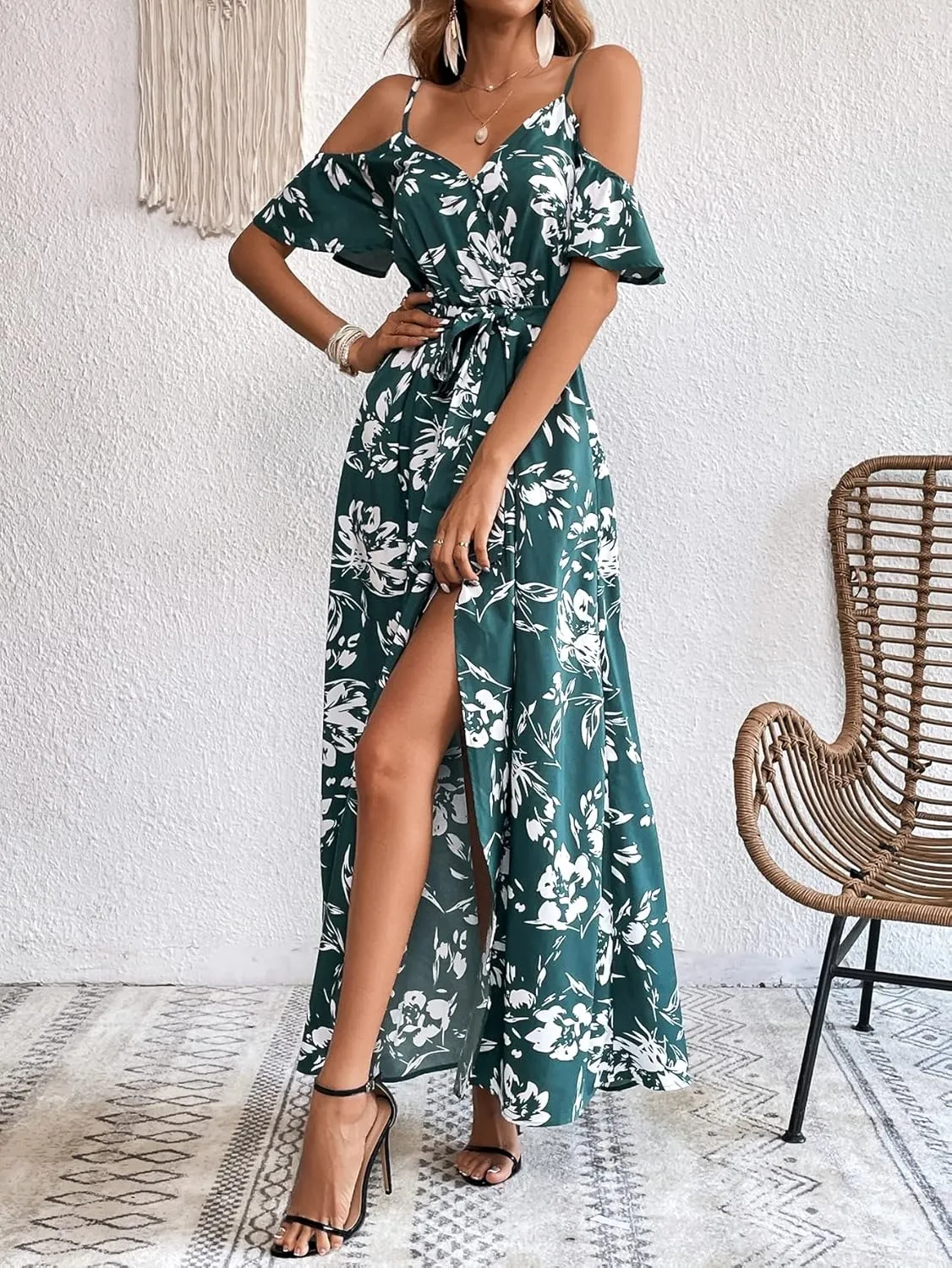 SweatyRocks Women's Floral Print Short Sleeve Cold Shoulder Dress Asymmetrical High Low Ruffle Midi Dresses